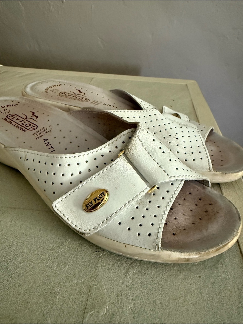 Fly Flot Anatomic White Leather Wedge Slide Sandals Italy Size 40 9 - 9.5